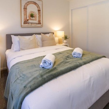 Central Sunny Perch 2 Bed 1 Bath Apartment Christchurch Ngoại thất bức ảnh