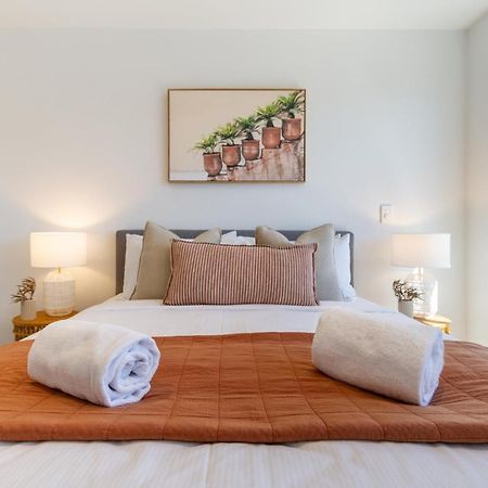Central Sunny Perch 2 Bed 1 Bath Apartment Christchurch Ngoại thất bức ảnh