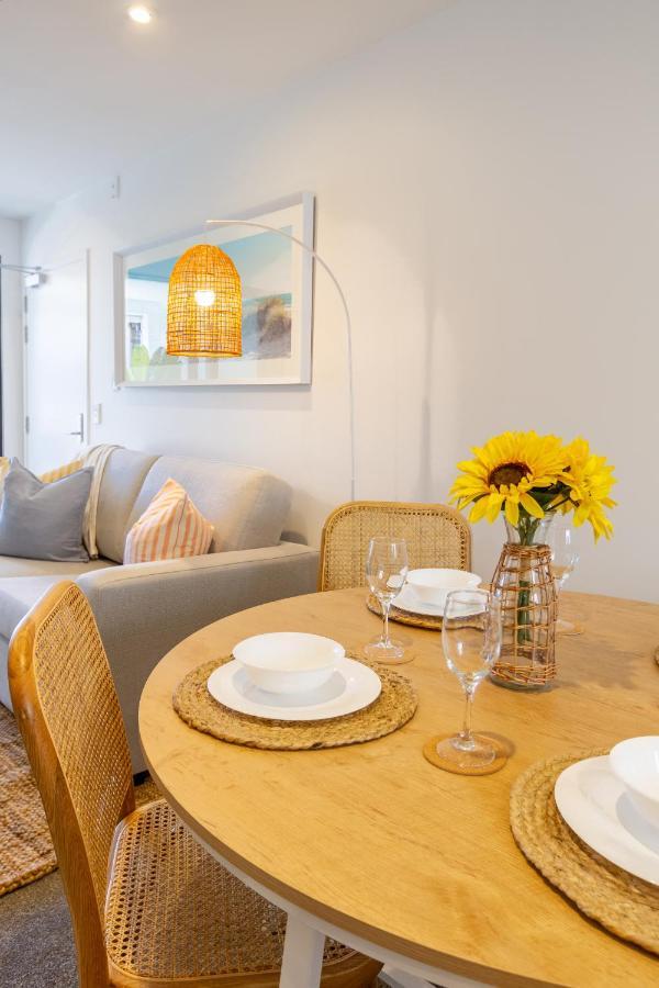 Central Sunny Perch 2 Bed 1 Bath Apartment Christchurch Ngoại thất bức ảnh
