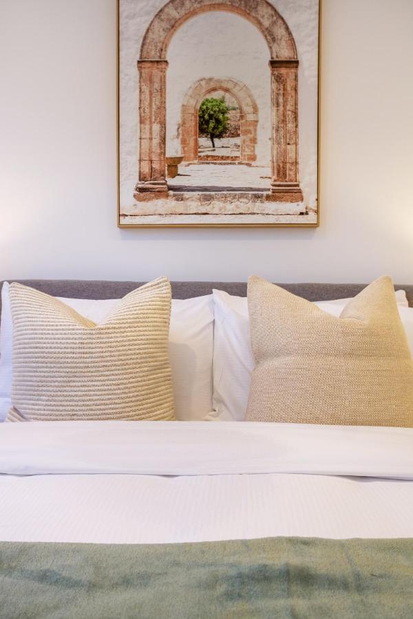 Central Sunny Perch 2 Bed 1 Bath Apartment Christchurch Ngoại thất bức ảnh