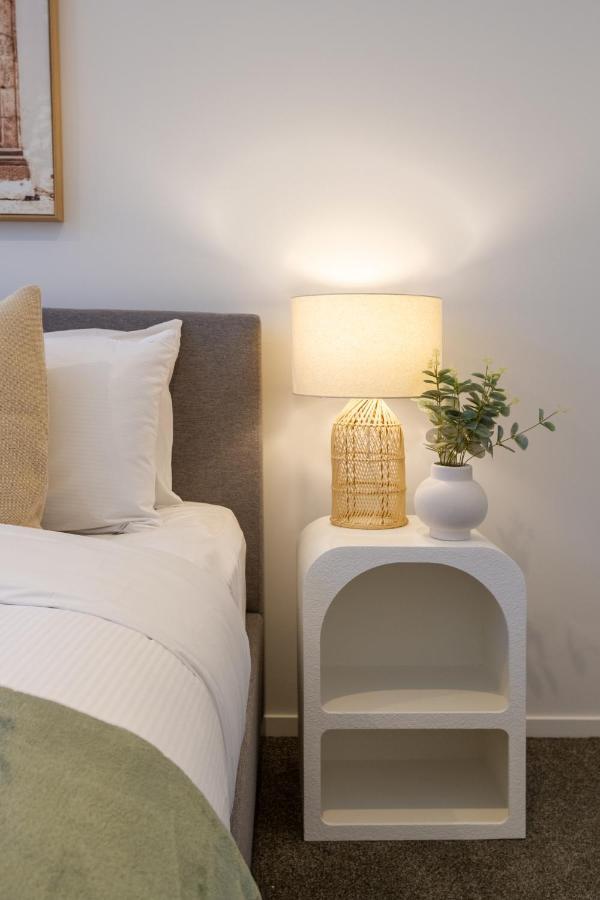 Central Sunny Perch 2 Bed 1 Bath Apartment Christchurch Ngoại thất bức ảnh